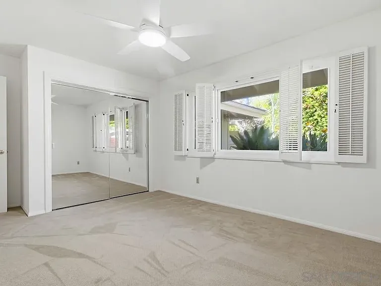8635 Cliffridge Ave — Photo 18