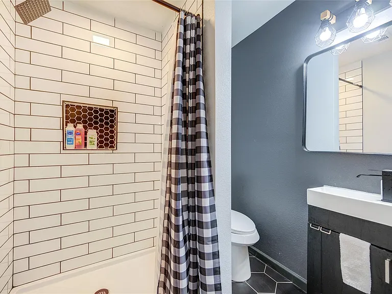 12434 Mylla St — Photo 30