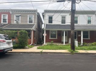 726 W Railroad Ave, Ave, PA 19010