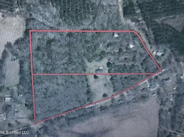 497 Dowdle Rd, Grenada, MS 38901