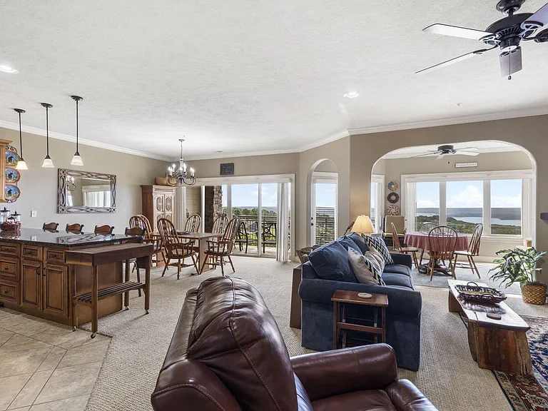 31 Royal Vista Dr #109 — Photo 4