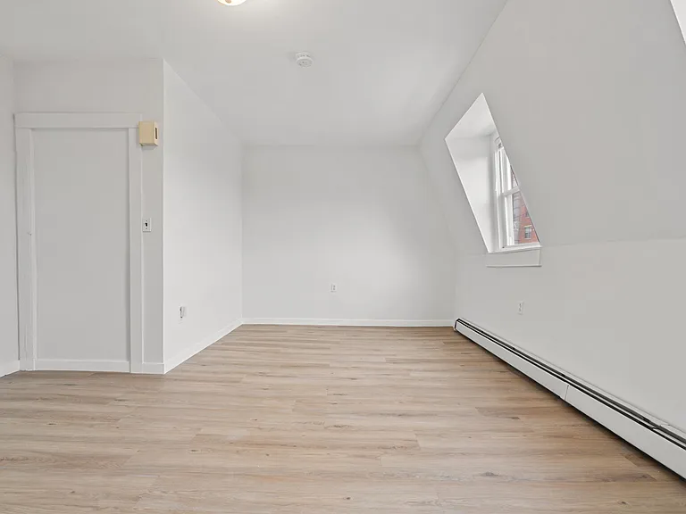 149 Culver Ave #C — Photo 10