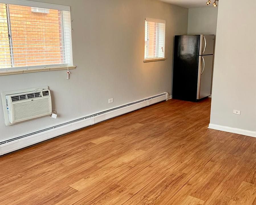 2nd image of 234 Logan St APT 202