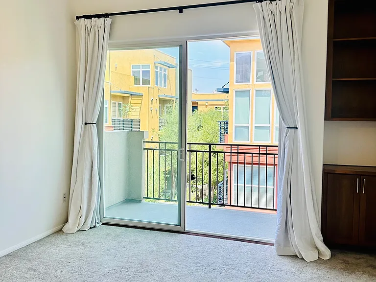 Beautiful drapes + Outdoor Patio