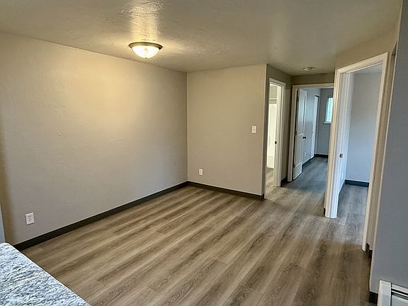 5th image of 2760 Humboldt Rd #14
