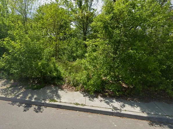 124 E Wendell St, Endicott, NY 13760