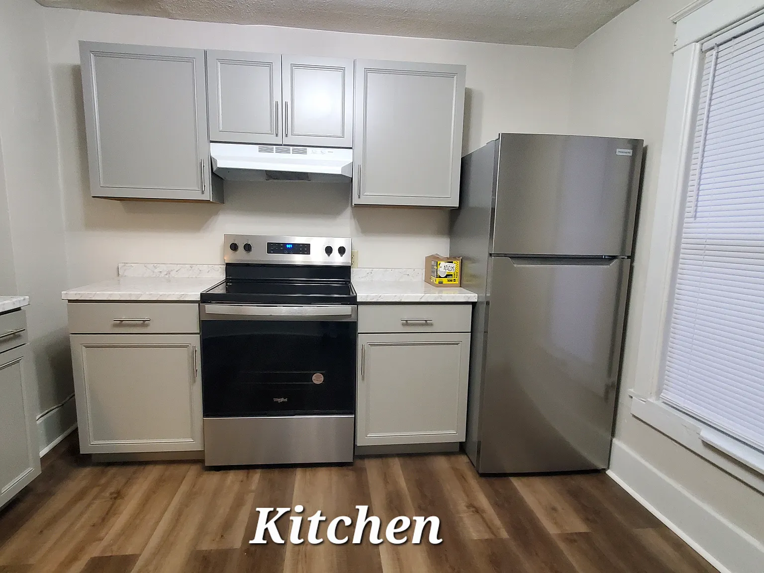 3 bed, 1000 sqft, $925 — Photo 2