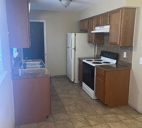 5th image of 4126 Thornton Ave
