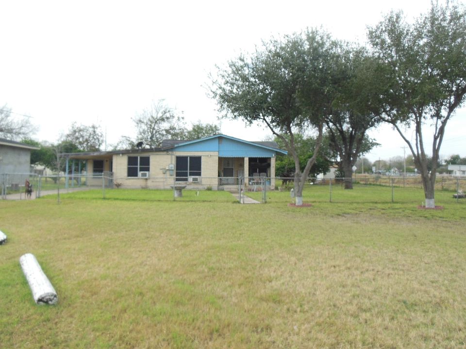 1st image of 1420 S Bentsen Palm Dr