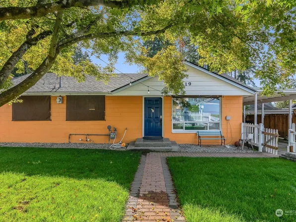 3519 NE 8th Street, Renton, WA 98056