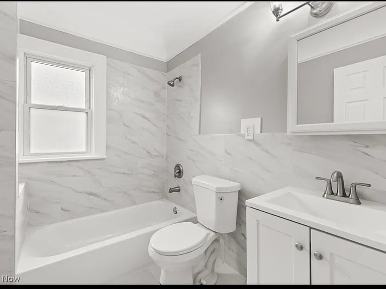 3352 W 131st St #2 — Photo 13