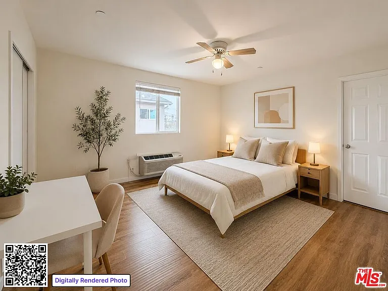 1254 W 37th Dr #1252-1/2 — Photo 7