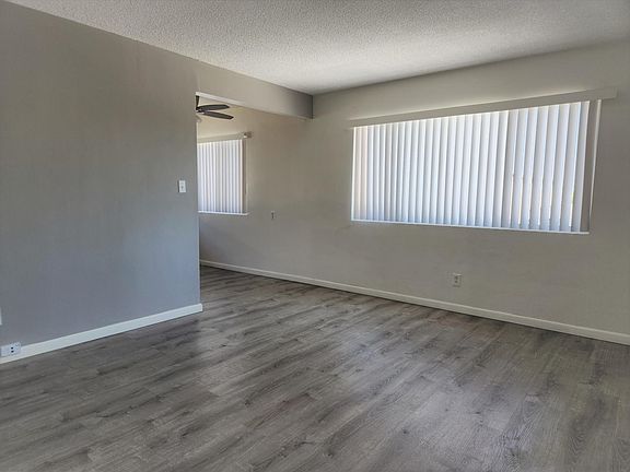 3rd image of 4656 34th St APT 5