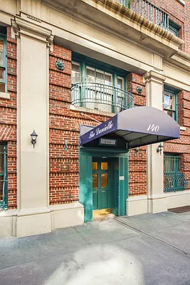 Rented by Town Residential | media 20