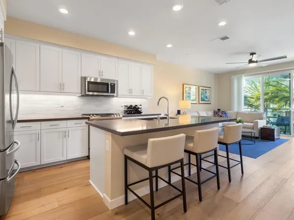 6082 Colt Pl Unit 103, Carlsbad, CA 92009