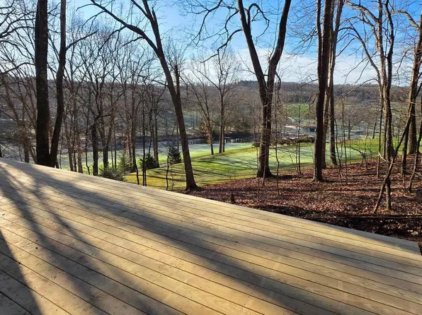 654 N Bradley Ln, Oakland, MD 21550