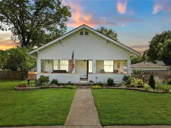 103 Grandview St, Richmond, MO 64085