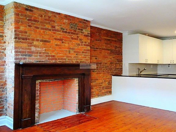 2nd image of 504 E 6th Street 4 #4