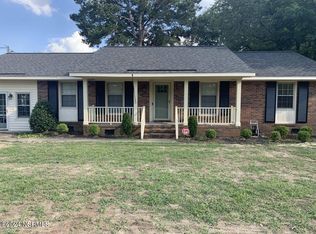 2127 Banks School Rd, Kinston, NC 28504