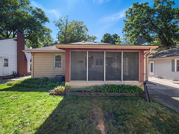 4th image of 4528 Taft Rd
