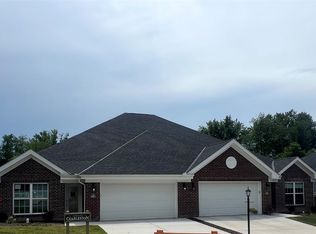 150 Shady River Blvd #56A, Economy, PA 15005