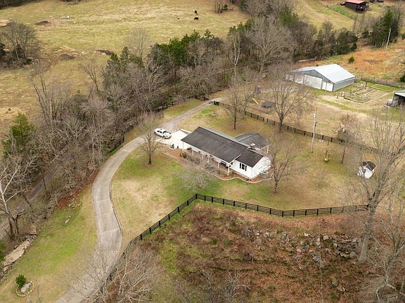 5th image of 6680 Walker Creek Rd