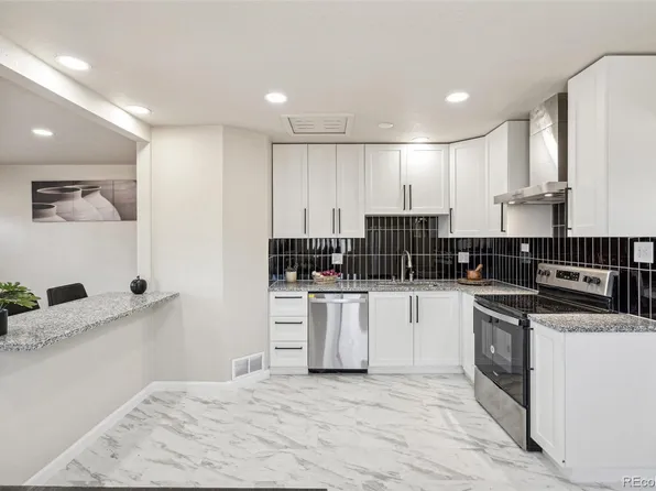 6012 Grape DR, Commerce City, CO 80022