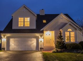 61 Hampton Mdws, Hampton, NH 03842