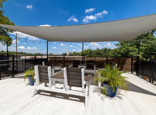 2213 Park Hill Dr, Fort Worth, TX 76110