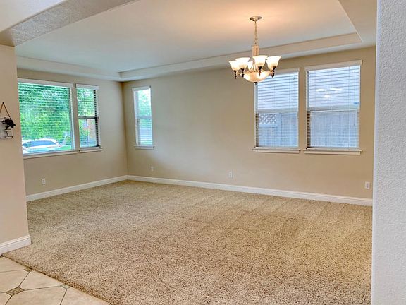 4th image of 2812 Fox Den Cir