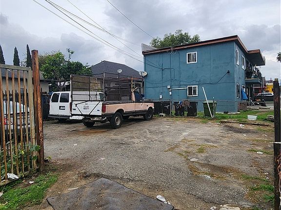 5th image of 4301 Ascot Ave