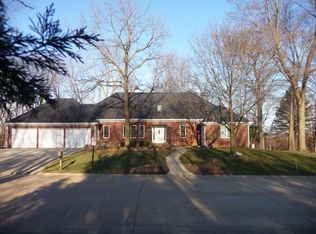 205 S Barrington Dr, Hampton, IL 61256