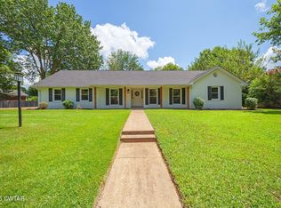 544 N Pkwy, Jackson, TN 38305