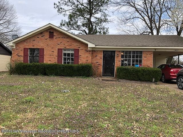 1st image of 2819 Briarwood Dr