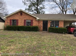 2819 Briarwood Dr, Horn Lake, MS 38637
