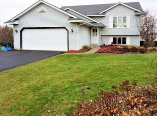 929 Sherman Rd, Hudson, WI 54016