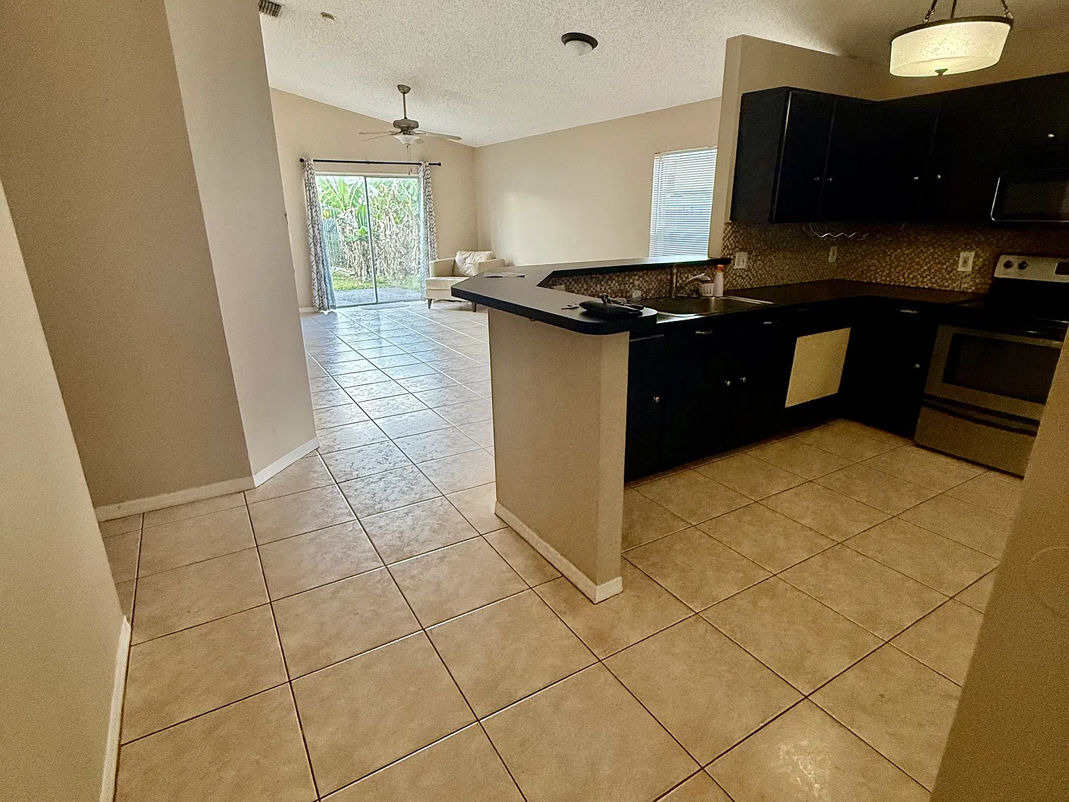 809 Van Lieu St — Photo 4