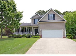 9 Zelma Dr, Greenville, SC 29617