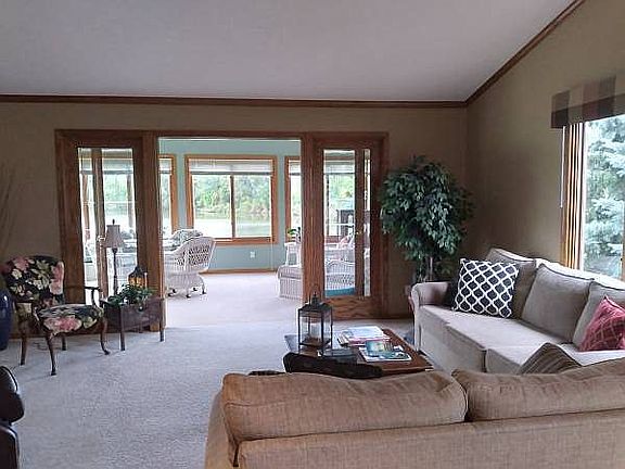5th image of 6271 Springmont Dr