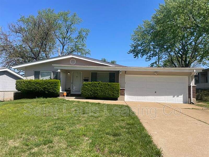 1st image of 2279 Gadbury Dr