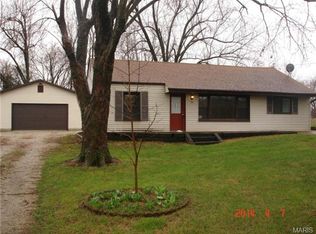 124 Cherry Hill Dr, Fenton, MO 63026