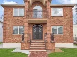 19615 42nd Rd FLOOR 2, Flushing, NY 11358