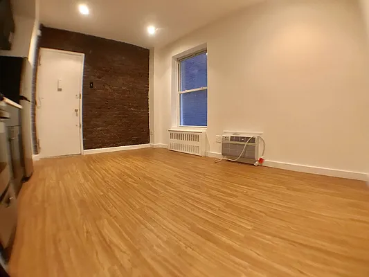 Rented by Ink Realty Services LLC | media 2