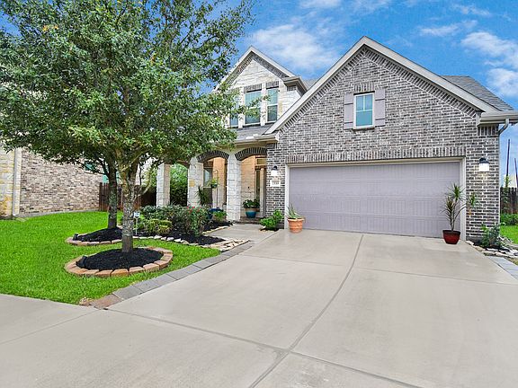 3rd image of 1539 Giles Dr