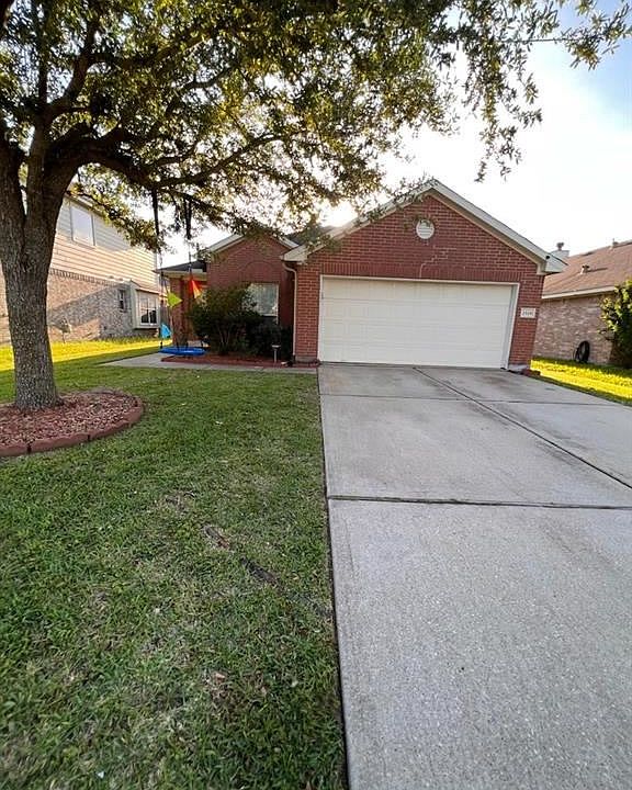 1st image of 2319 Blue Reef Dr