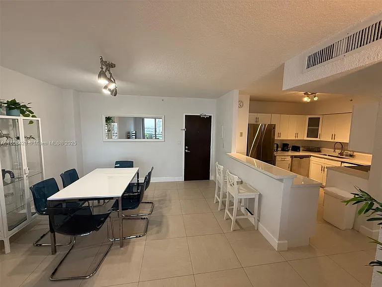 1500 Bay Rd #1534S — Photo 6