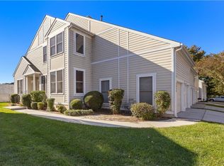 1040 Collection Creek Way, Virginia Beach, VA 23454