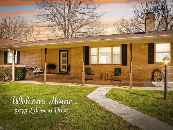 5075 Lakeview Dr, Salisbury, NC 28147