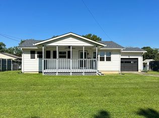 9240 Chenault Rd, Louisville, KY 40272