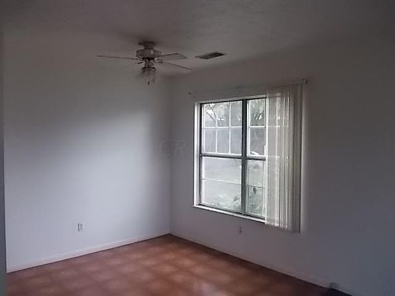 4th image of 2476 Winding Hills Dr
